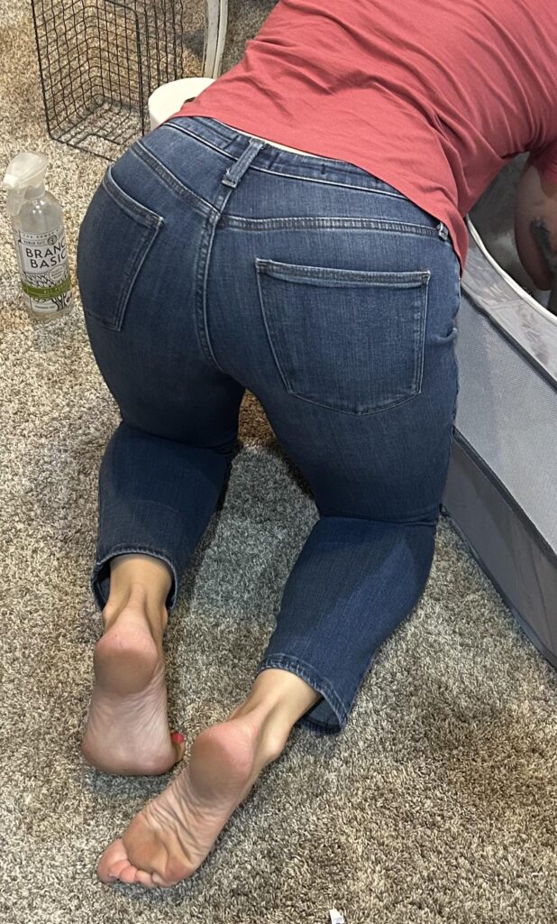 Wife in Tight jeans