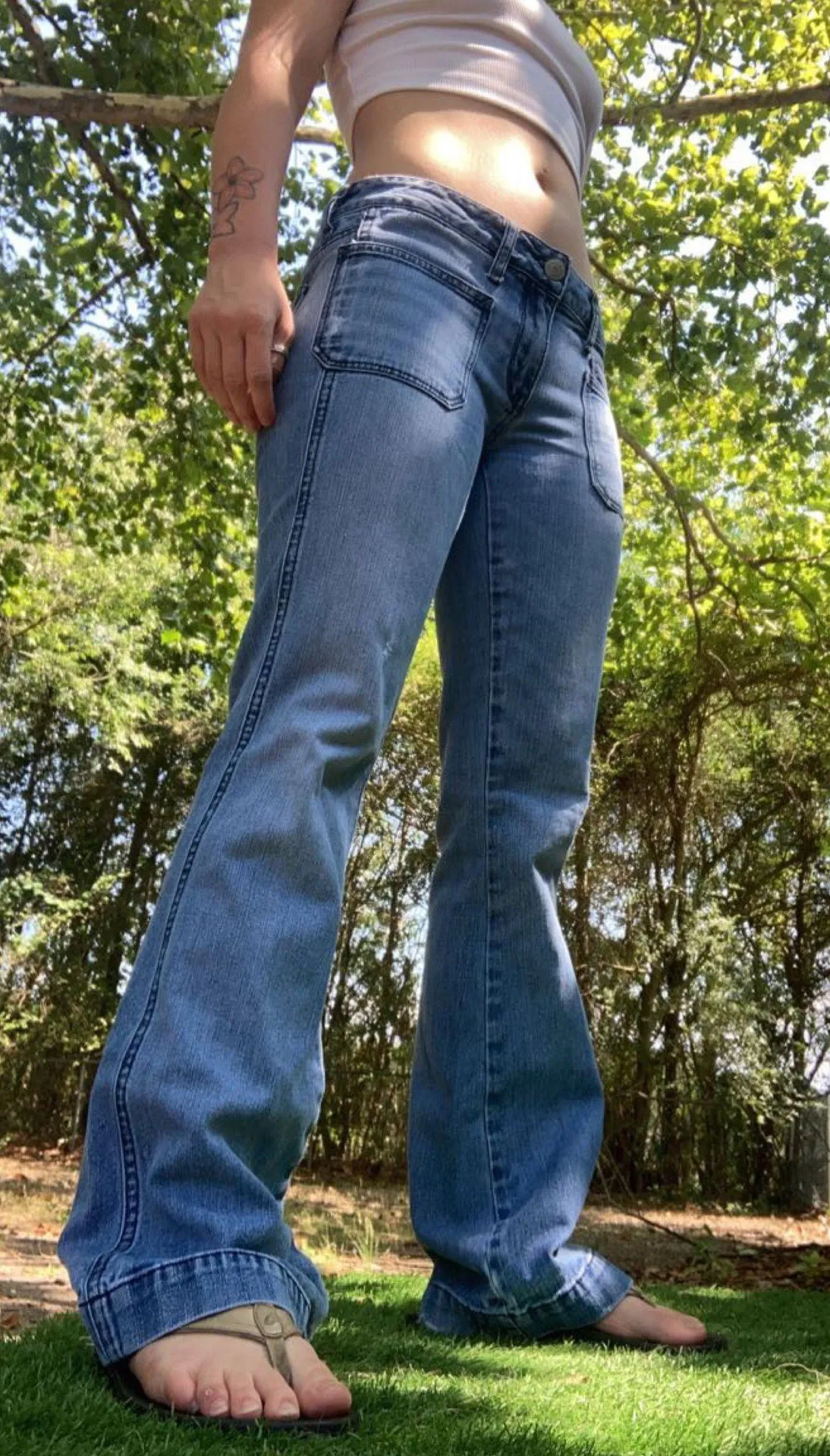 Sexy ass in tight jeans - Life With a Jeans Fetish