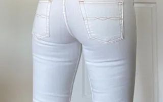 sexy white tight jeans ass