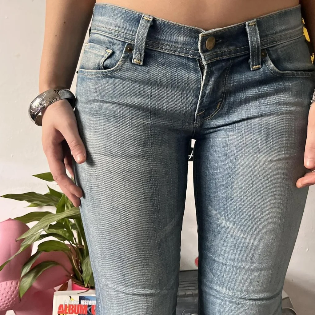 sexy low rise tight jeans